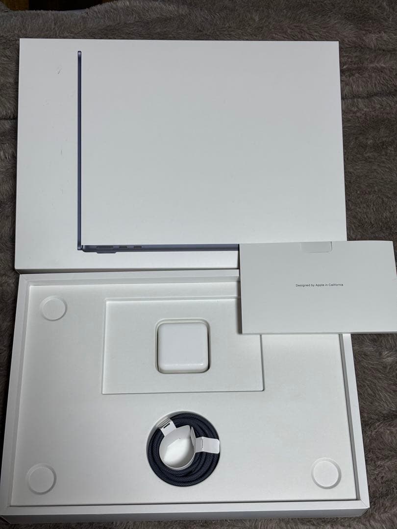 MacBook Air 13 M2スペースグレー,16gb,256gb元箱付き