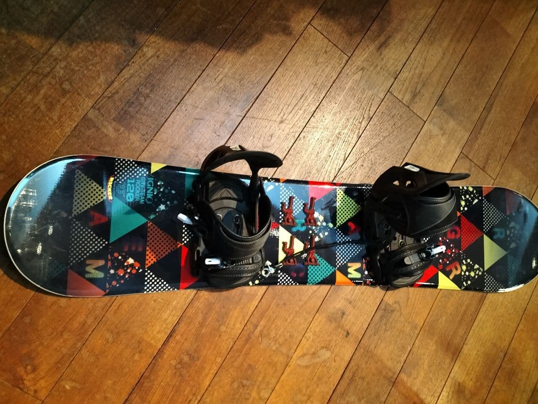 IGNIO GRV-TEAM ジュニア スノーボードセット120 ビンディング付