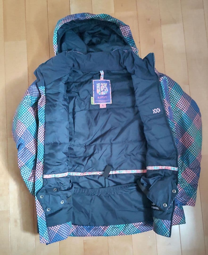 【新品】BURTON キッズウェアー 上下セット ピンク L