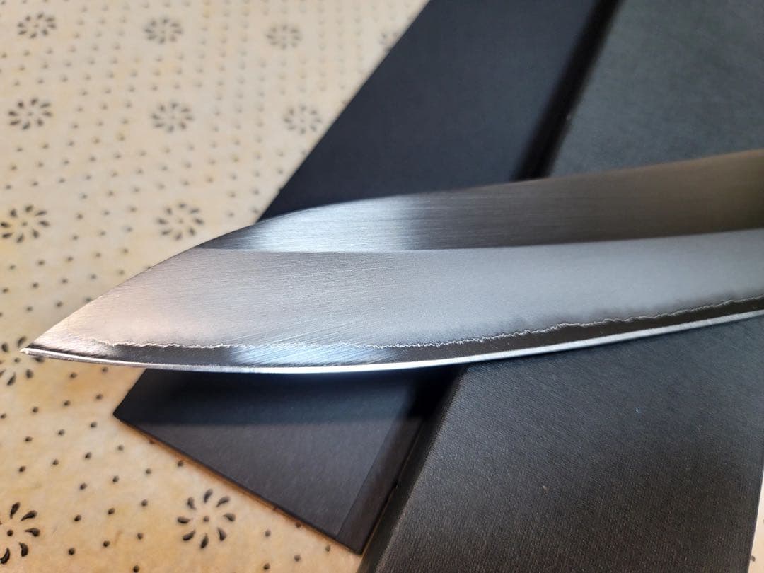 金重　カネシゲ　研き　白一鋼ステンクレッド　牛刀　240