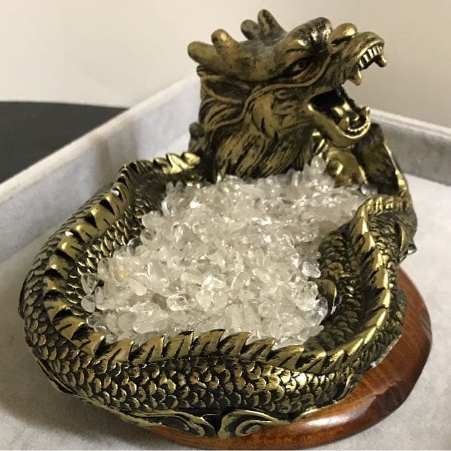 計900g ドラゴンベッド万能の石水晶浄化開運スペシャル