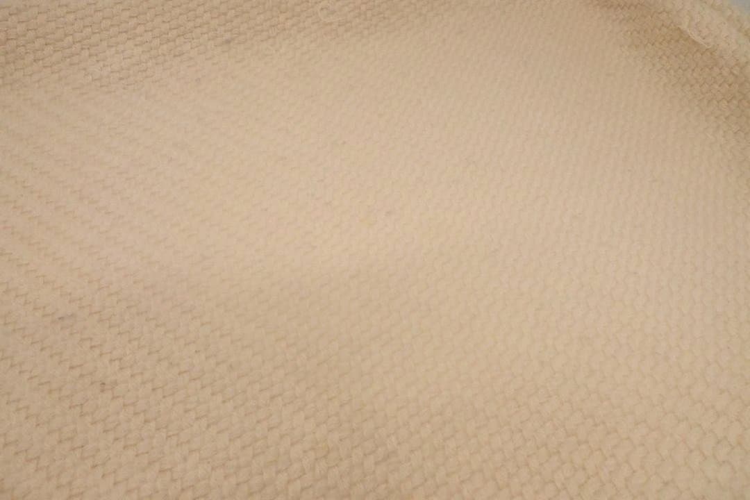 【美品】Hermès　エルメス　クリーム色　フリンジ付き毛布　ブランケット