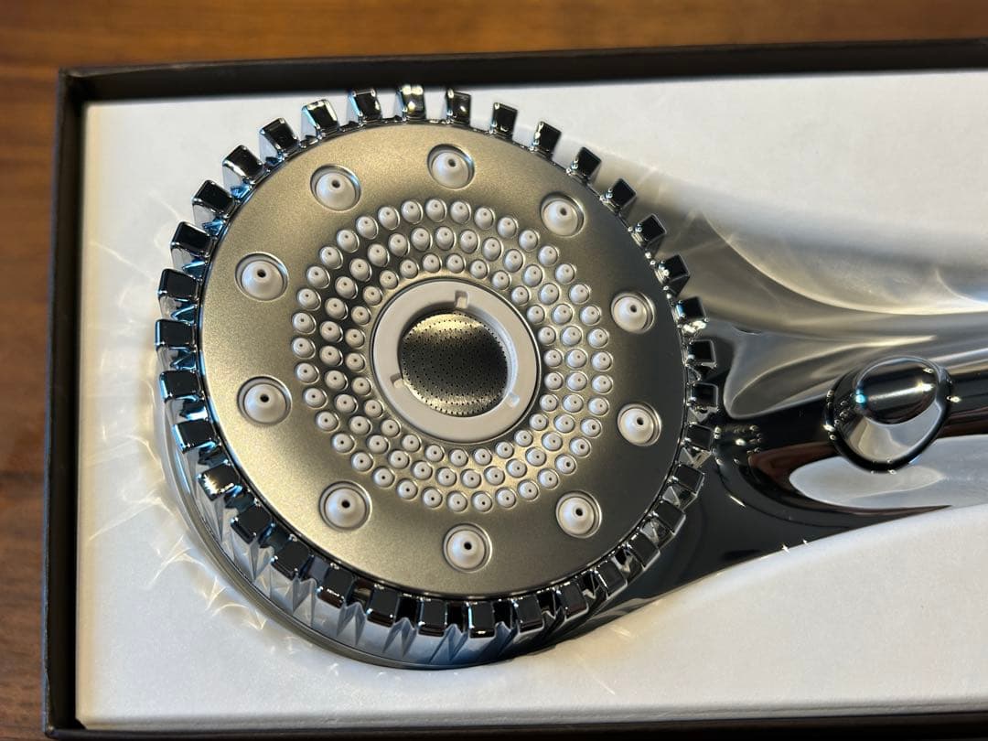 【匿名発送】リファファインバブルダイア90（シャワーヘッド）