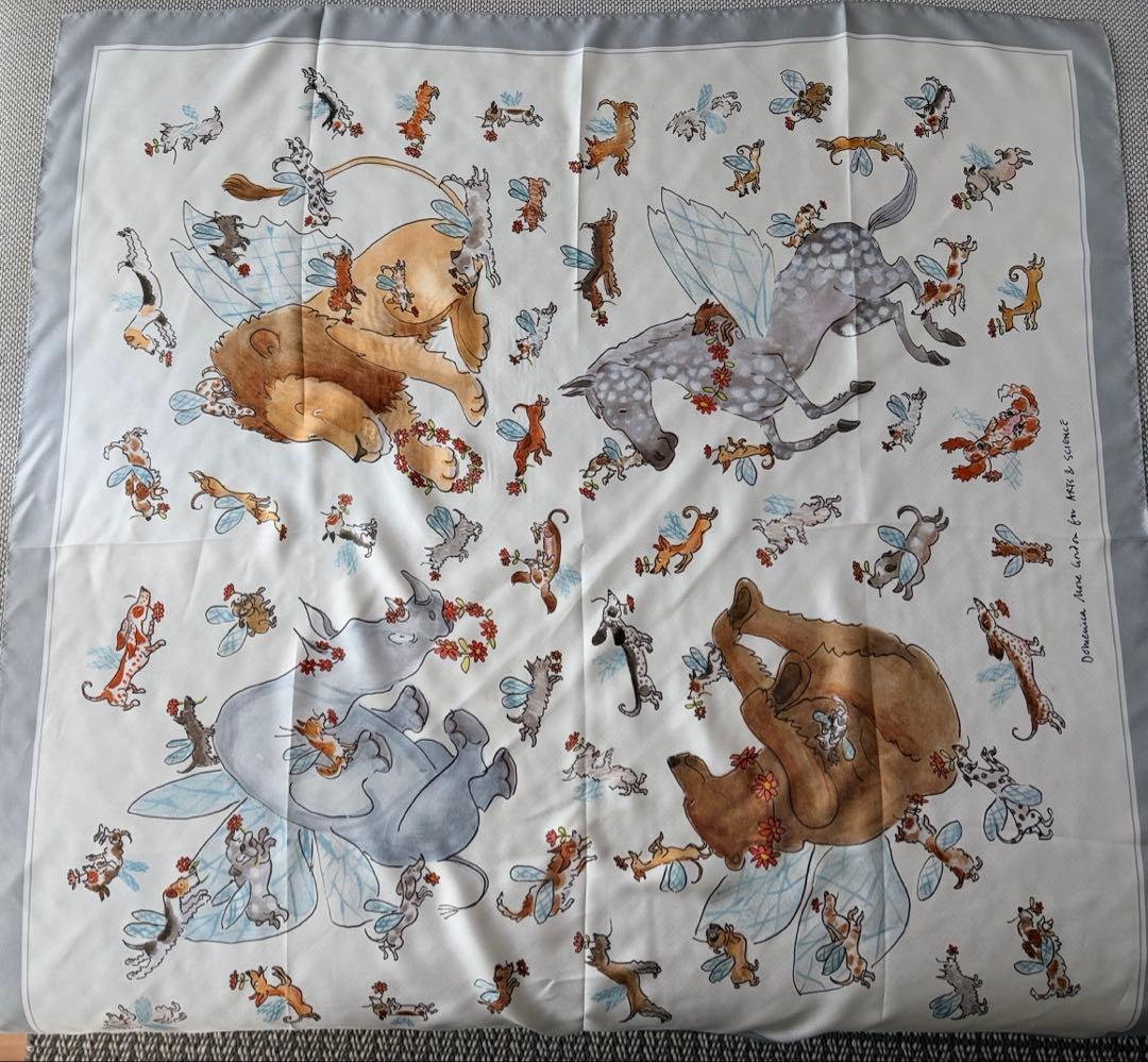 arts&science dominica more gordonシルクスカーフ