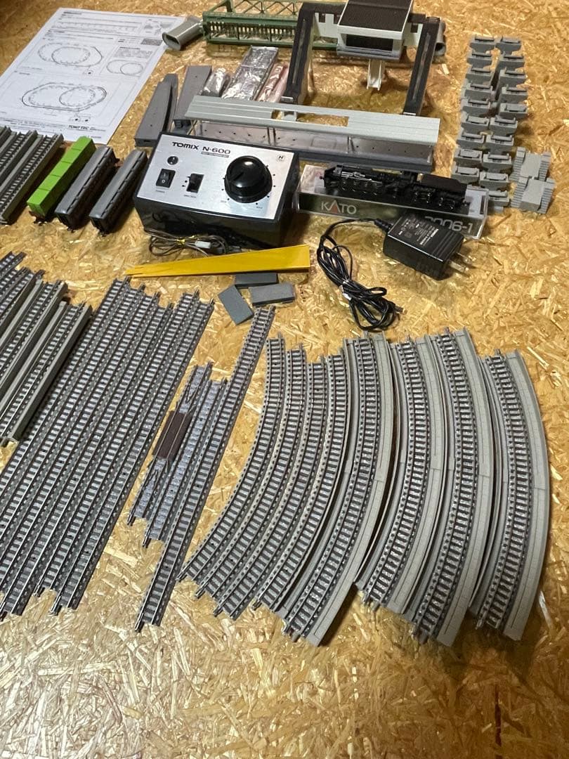 Nゲージ TOMIX立体交差レールセット 機関車つき　本日お値下げ中