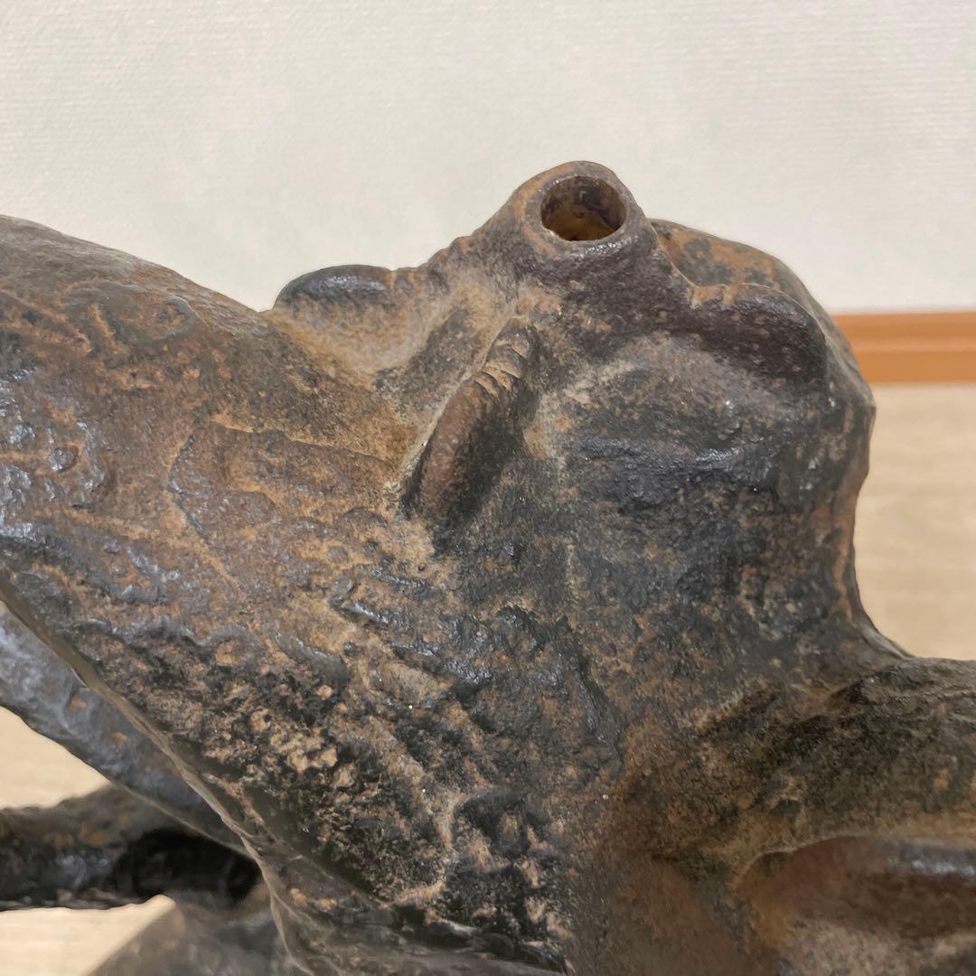 鷹　松　松の木　鳥　ブロンズ　鉄製品　鉄製　銅彫金　彫刻　鳥　アンティーク 金運