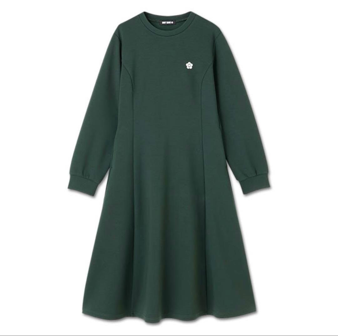 ダークグリーン 長袖フレアワンピース