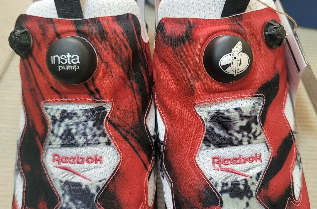 B'z PARTY限定 稲葉浩志×Reebok INSTAPUMP FURY