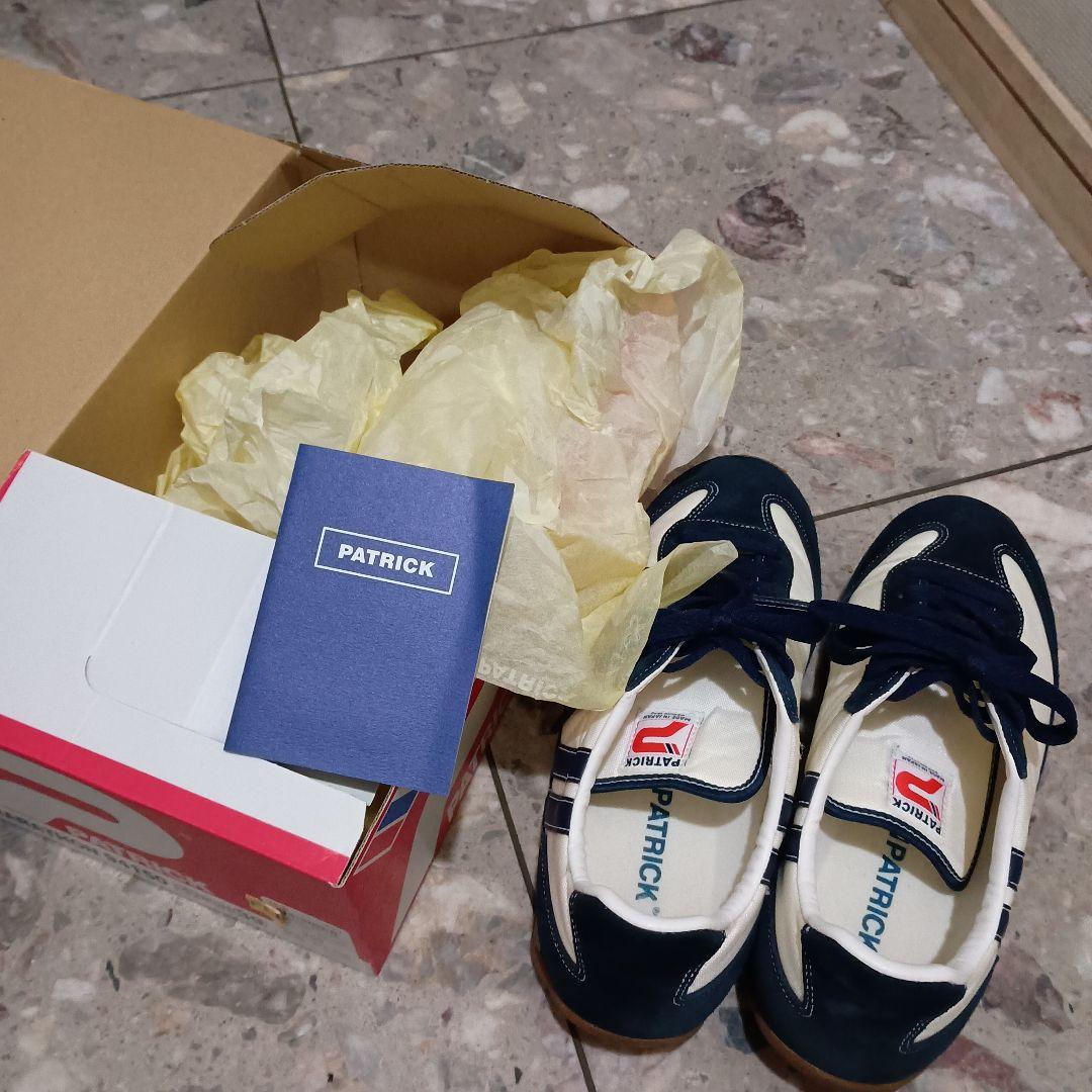 美品PATRICK ネイビー ホワイト スニーカー 箱付き　24.5センチ　39