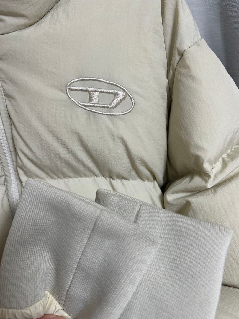 W-PEYTON-SHORT Dロゴショートパフィージャケット