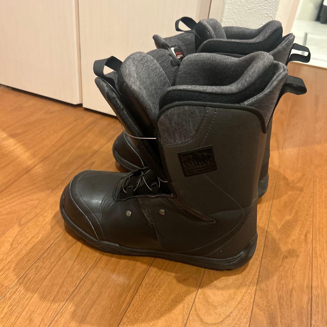 ブラック スノーボードブーツ 男性用　中古