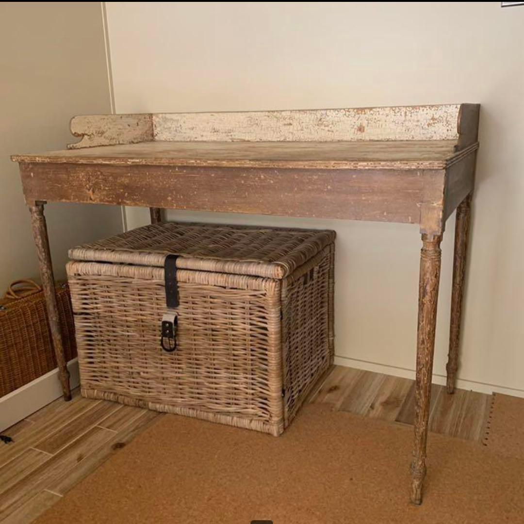 倉庫解約の為処分予定 ★希少フランスアンティーク テーブル　デスク　木製　細足