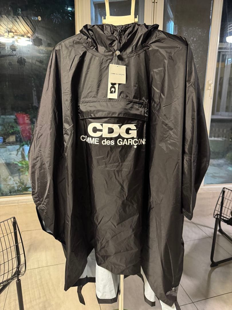 COMME des GARÇONS ブラック レインコート