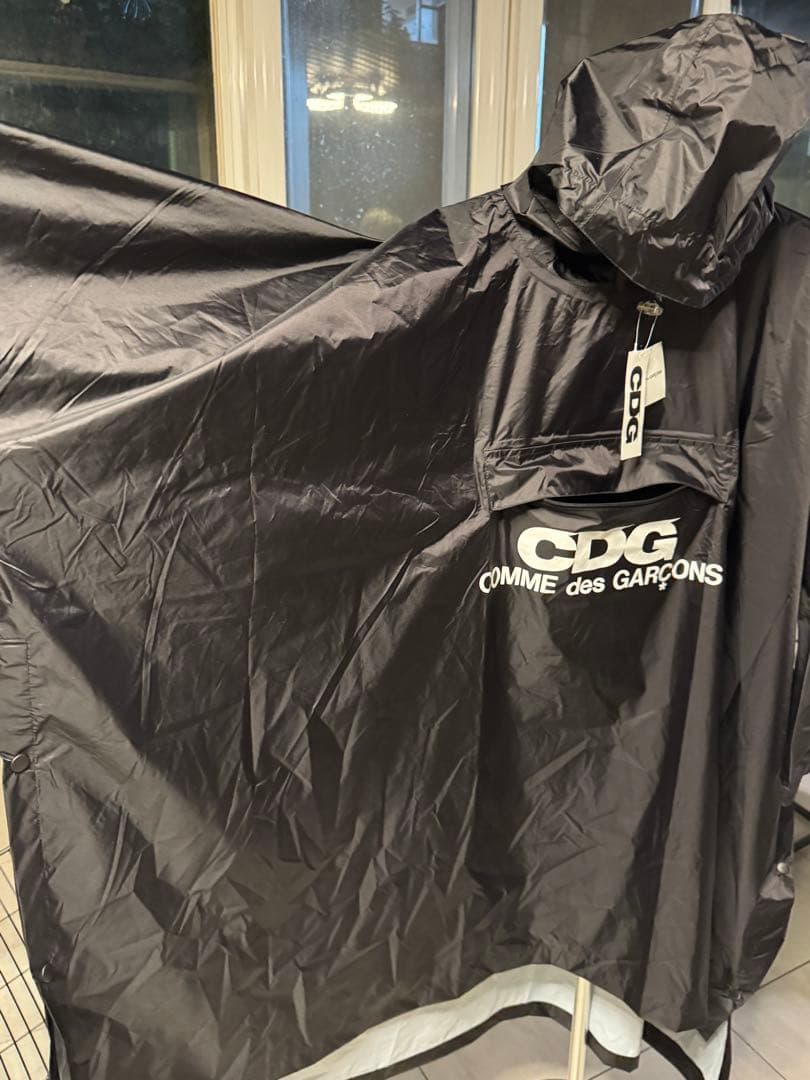 COMME des GARÇONS ブラック レインコート