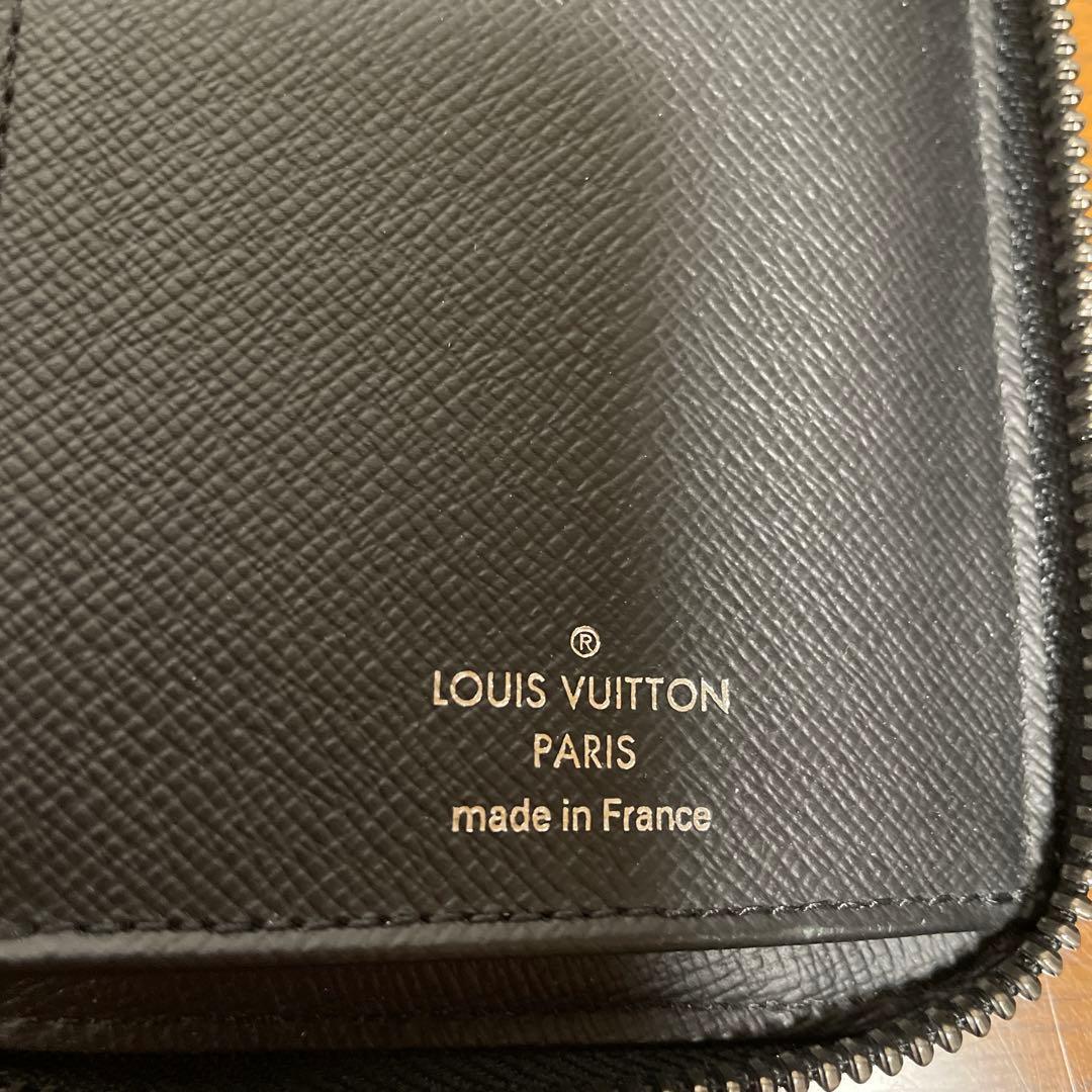 LOUIS VUITTON ルイヴィトン モノグラム エクリプス 財布