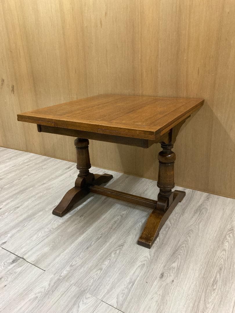 イギリスアンティーク　ドローリーフテーブル　伸縮ダイニングテーブル