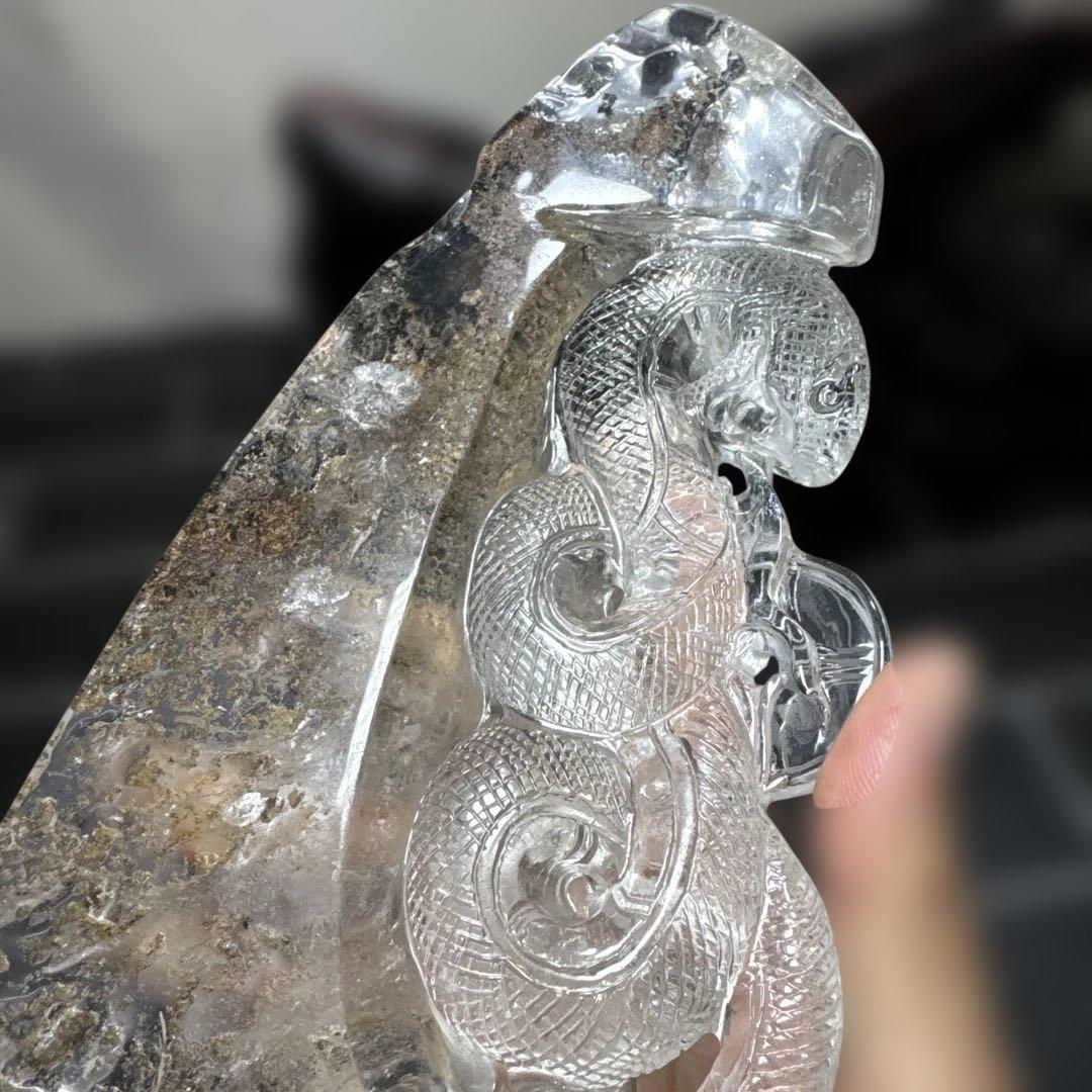 天然水晶 白蛇彫刻 霊獣 宝珠 古銭 元宝 2kg級 置物