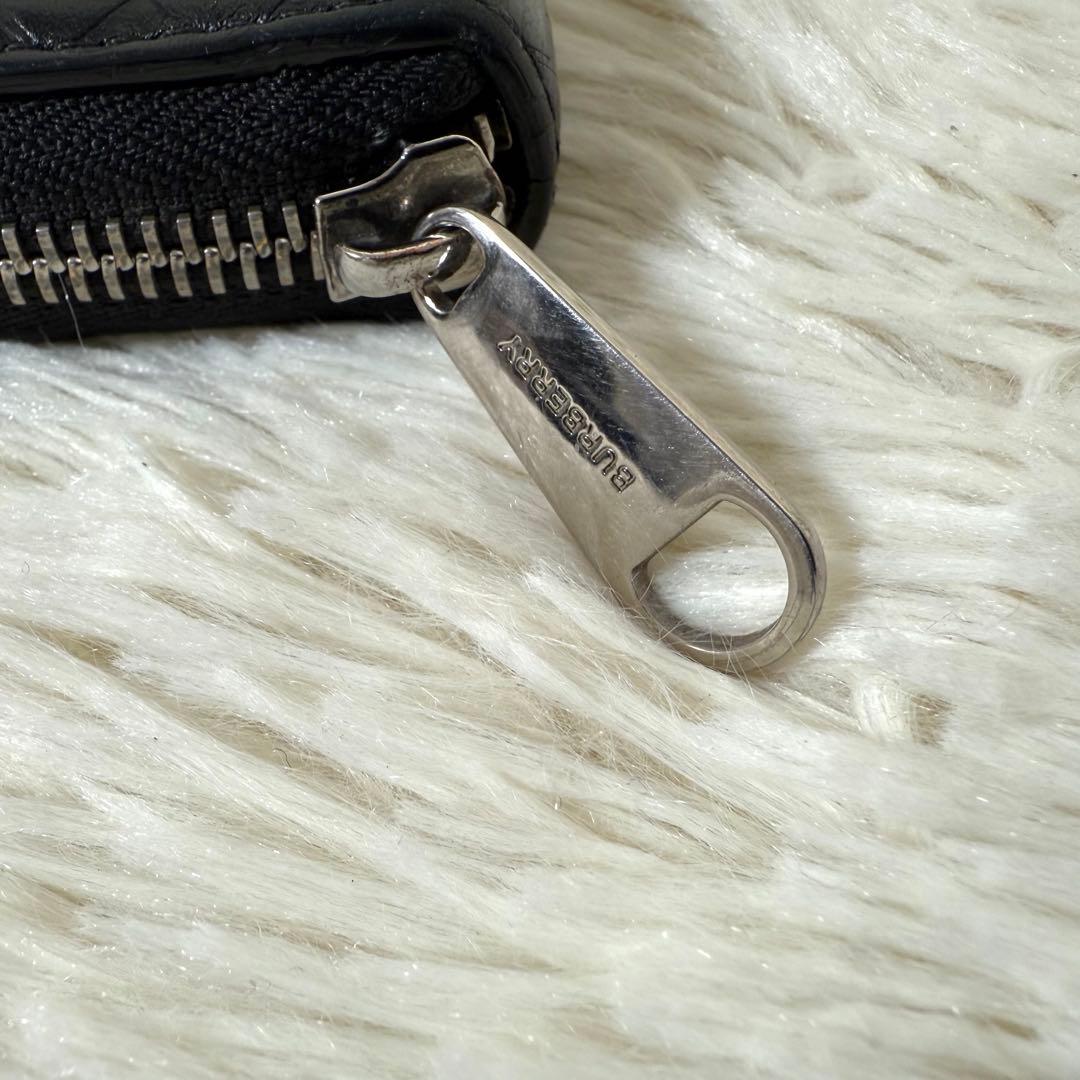 バーバリー Burberry ラウンドファスナー長財布 TBモノグラム エンボス