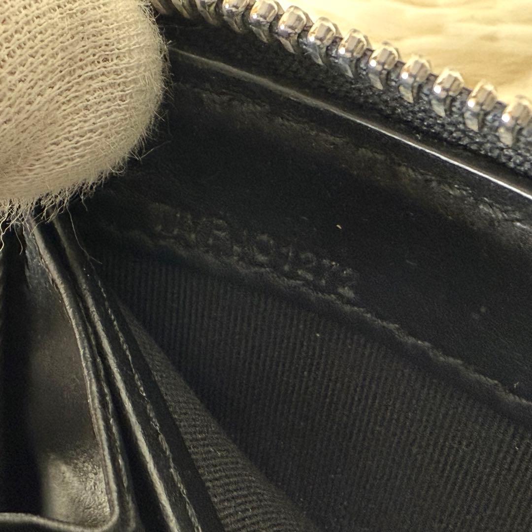 バーバリー Burberry ラウンドファスナー長財布 TBモノグラム エンボス