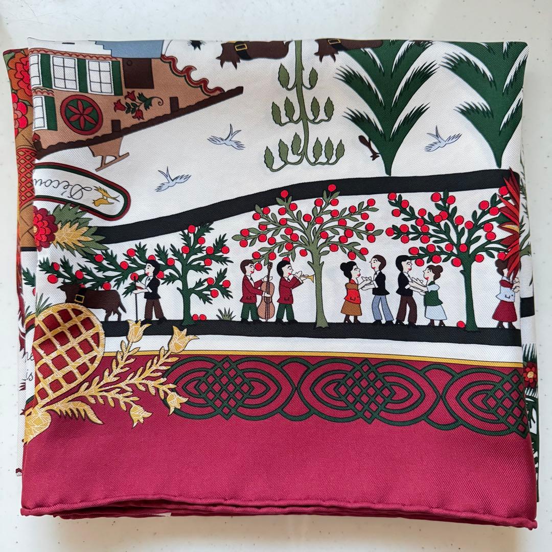 HERMES エルメス カレ 90 デコパージュ