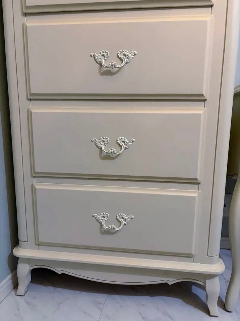 【超レア】ローラアシュレイ5段チェスト