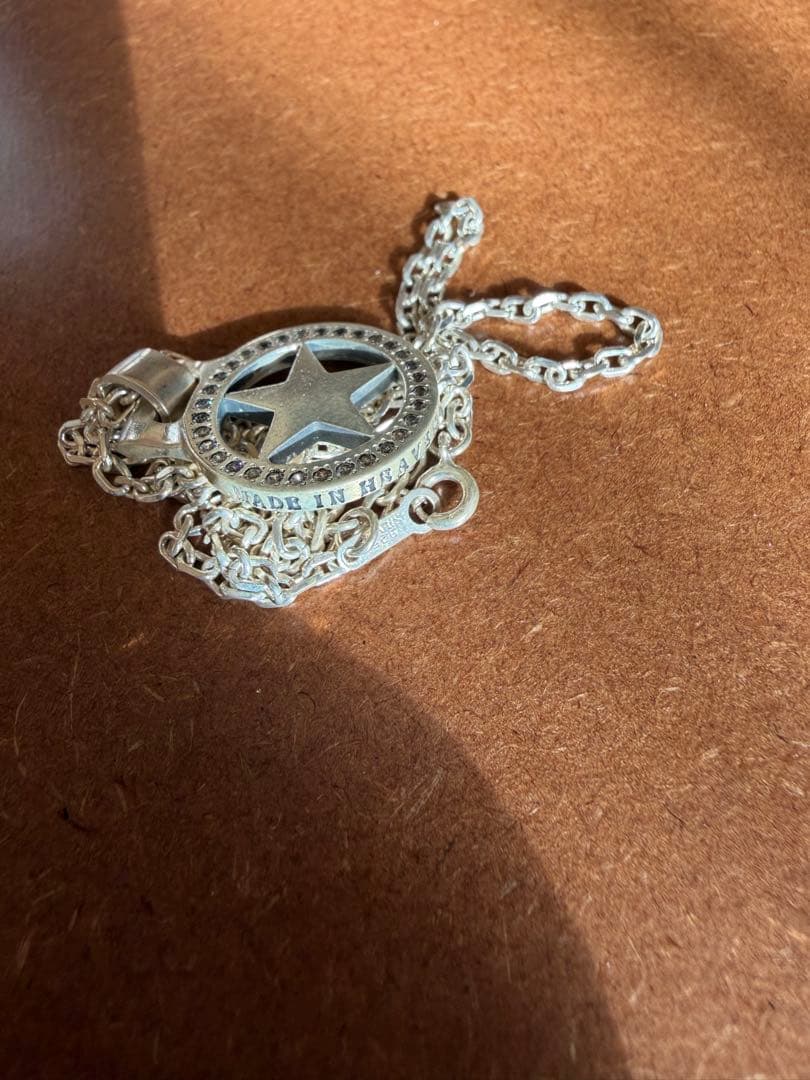 レッドリーチュエ　スターネックレス　シルバー