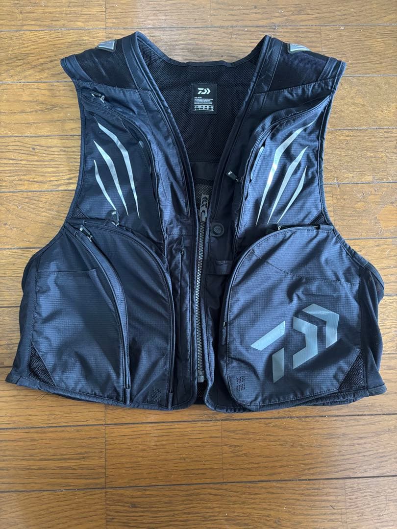 ダイワ　鮎ベスト DV-2120 Lサイズ