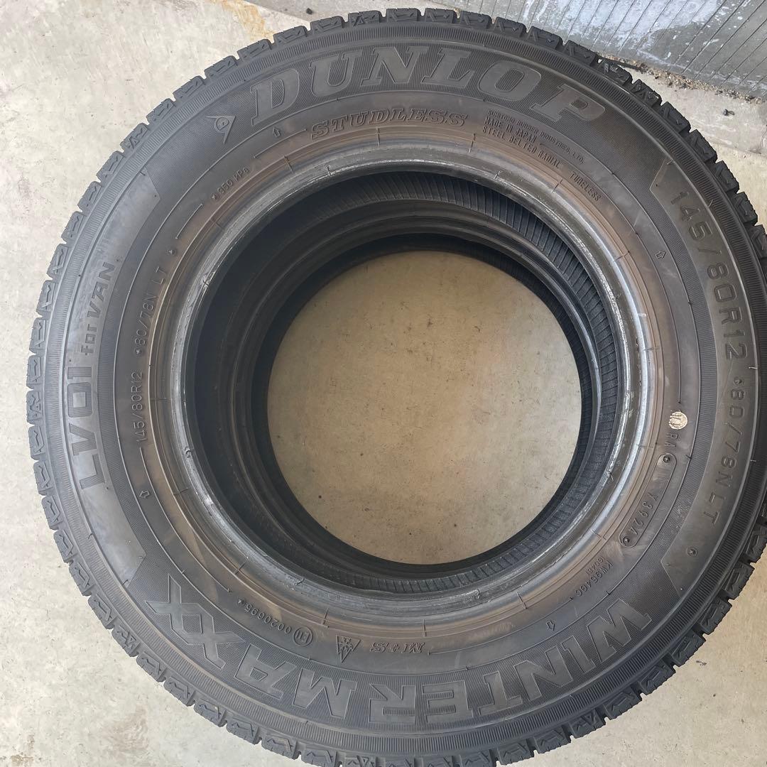 ダンロップ　ウインターマックス 145/80R12 LT 24年製　2本送料込み