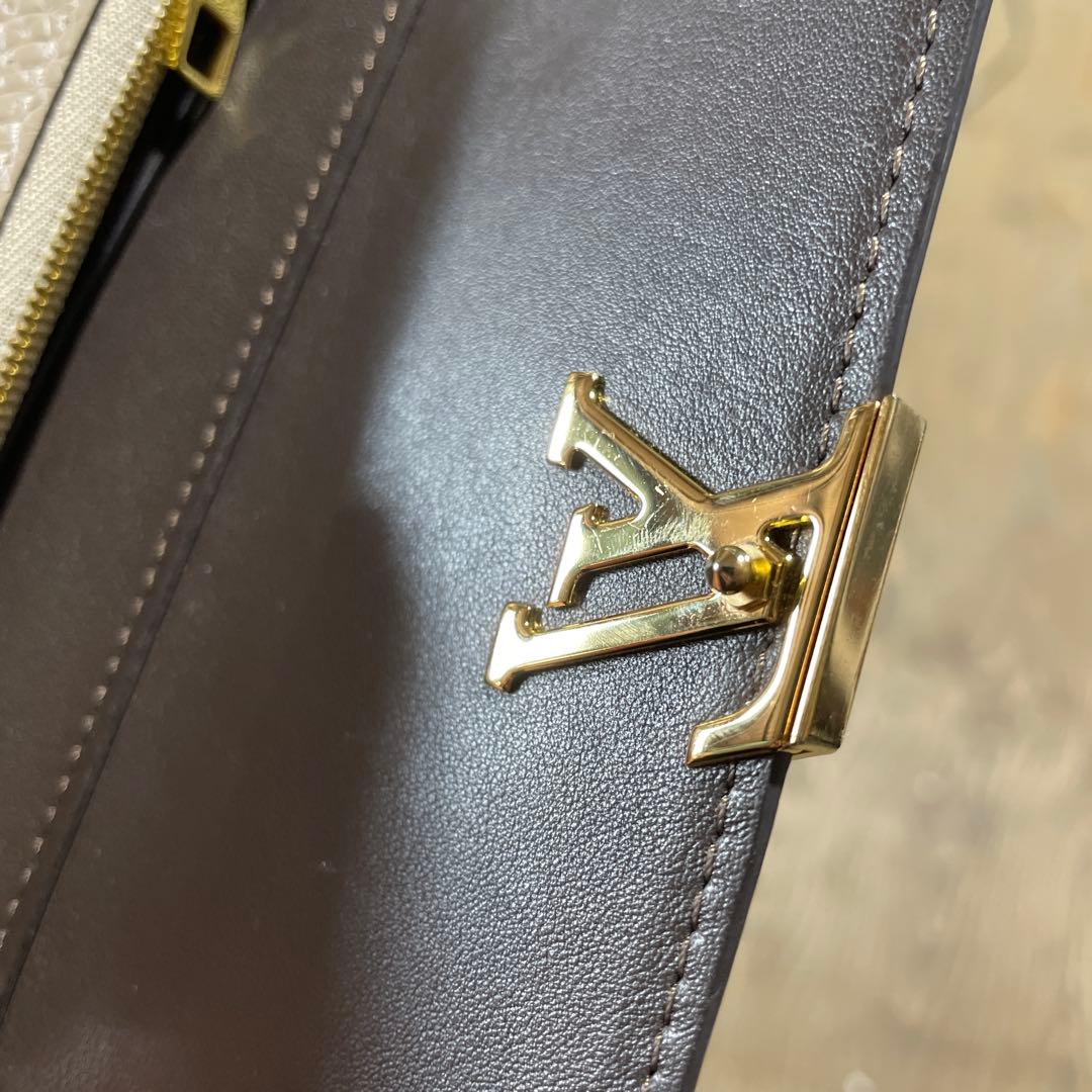 【nr/2.5/15】ルイヴィトン ポルトフォイユ カプシーヌ M62159財布