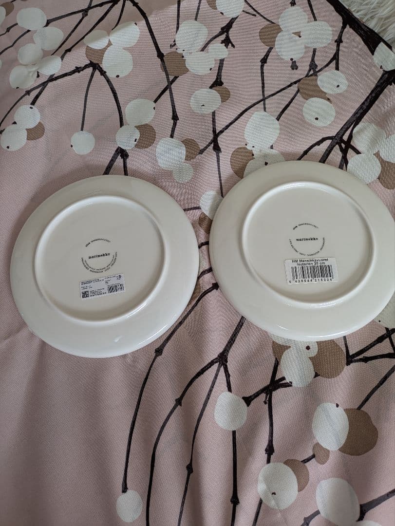 マリメッコ　マンシッカ ヴォレット プレート　2枚　限定