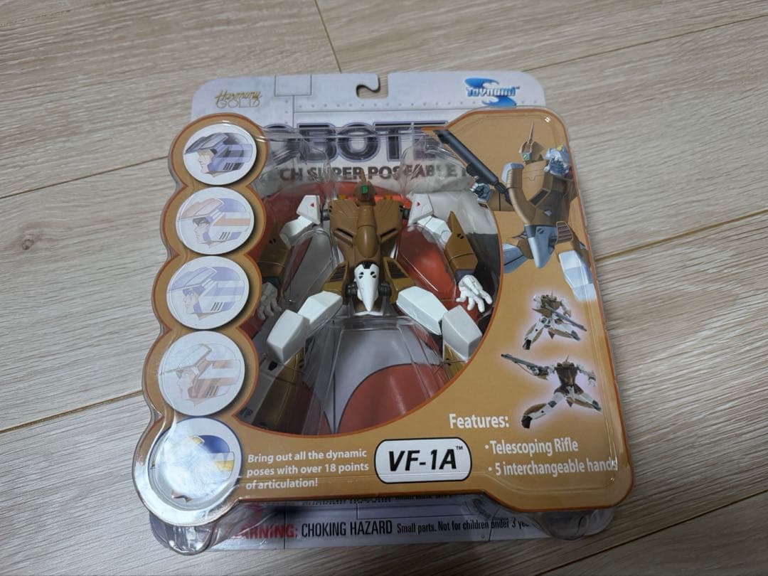 マクロス　トイナミロベテックフィギュア