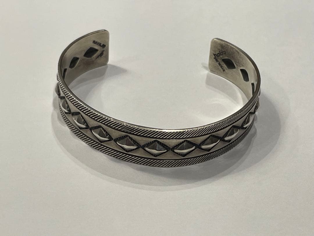 hobo×STANLEY PARKER ナバホ　シルバーバングル