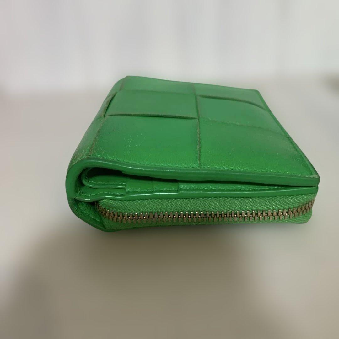 り*な様 BOTTEGA VENETA 二つ折り財布 グリーン