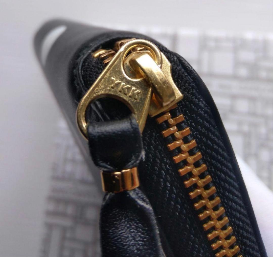 未使用　訳あり品　コムデギャルソン　折財布　ポルカドット