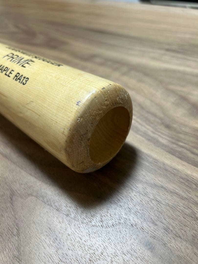 ルイスビルスラッガー 木製 RA13型　アクーニャJr.モデル 84cm