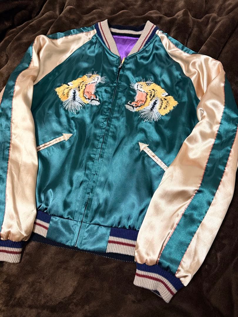 美品 ２面用 テーラー東洋 虎 日本限定 スカジャン サテン vintage