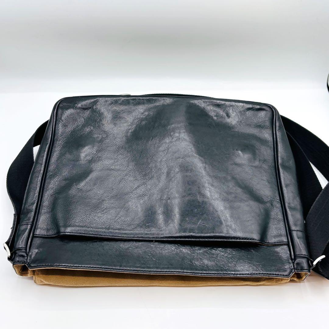 【美品】ココマイスター メッセンジャーバッグ ショルダーバッグ レザー A4 黒