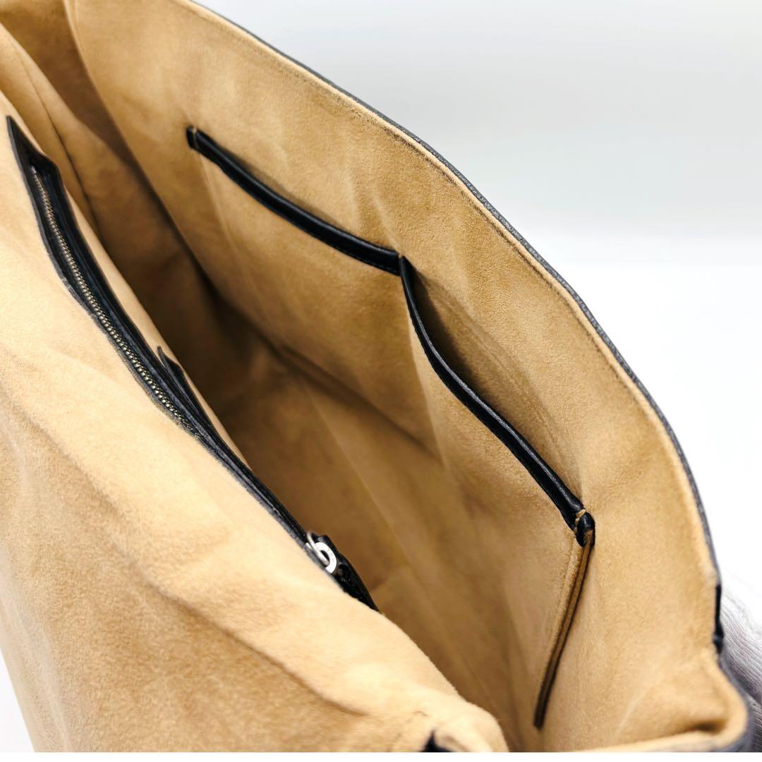 【美品】ココマイスター メッセンジャーバッグ ショルダーバッグ レザー A4 黒