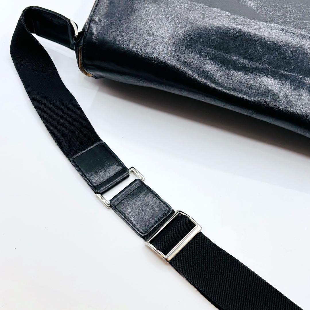 【美品】ココマイスター メッセンジャーバッグ ショルダーバッグ レザー A4 黒