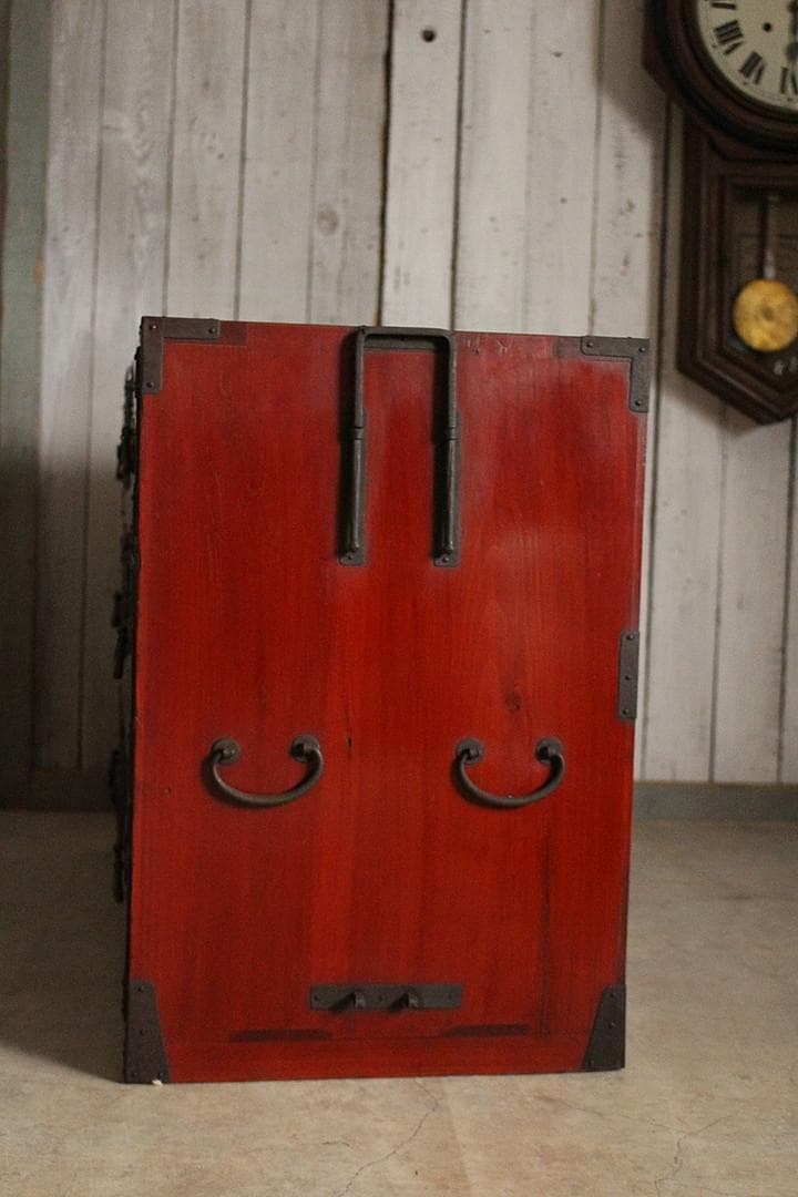 がんちゃん　綺麗な打ち出し金具庄内箪笥　3段　タンス　収納　時代家具