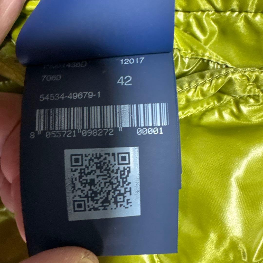 美品　HERNO ヘルノ　キルティング　ダウンベスト サイズ42 グリーン系