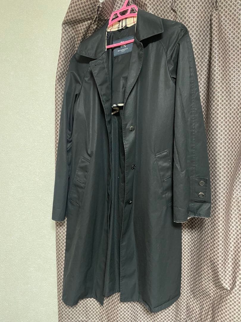 Burberry トレンチコート　ブラック