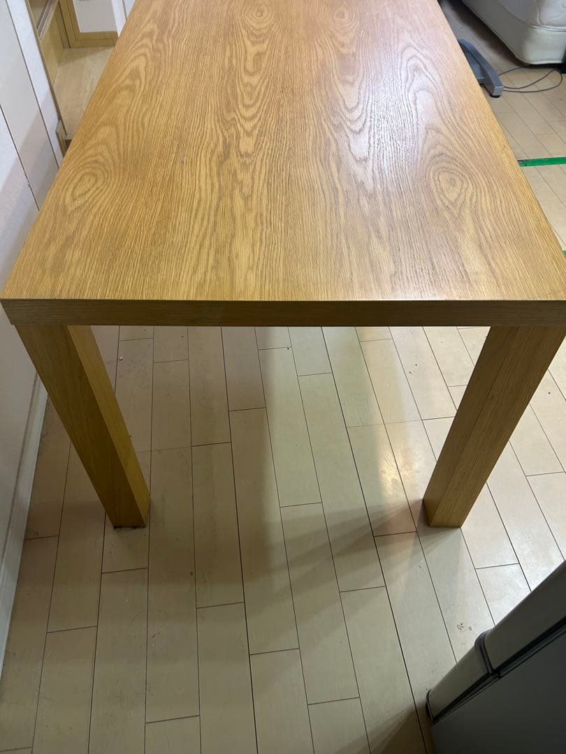 ニトリ　RIMEA-F135 LBR 木製ダイニングテーブル　天然木化粧繊維板