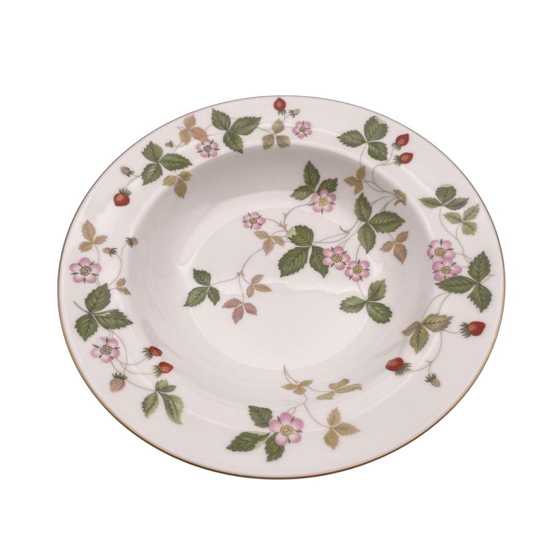 人気　ウェッジウッド ストロベリー&バイン スープ皿 20cm 4枚 美品