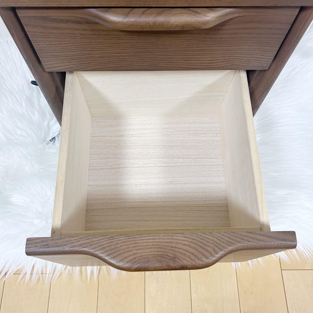 【廃盤希少】ニトリ　NITORI ナイトテーブル　アーシュ2段　コンセント2 ①