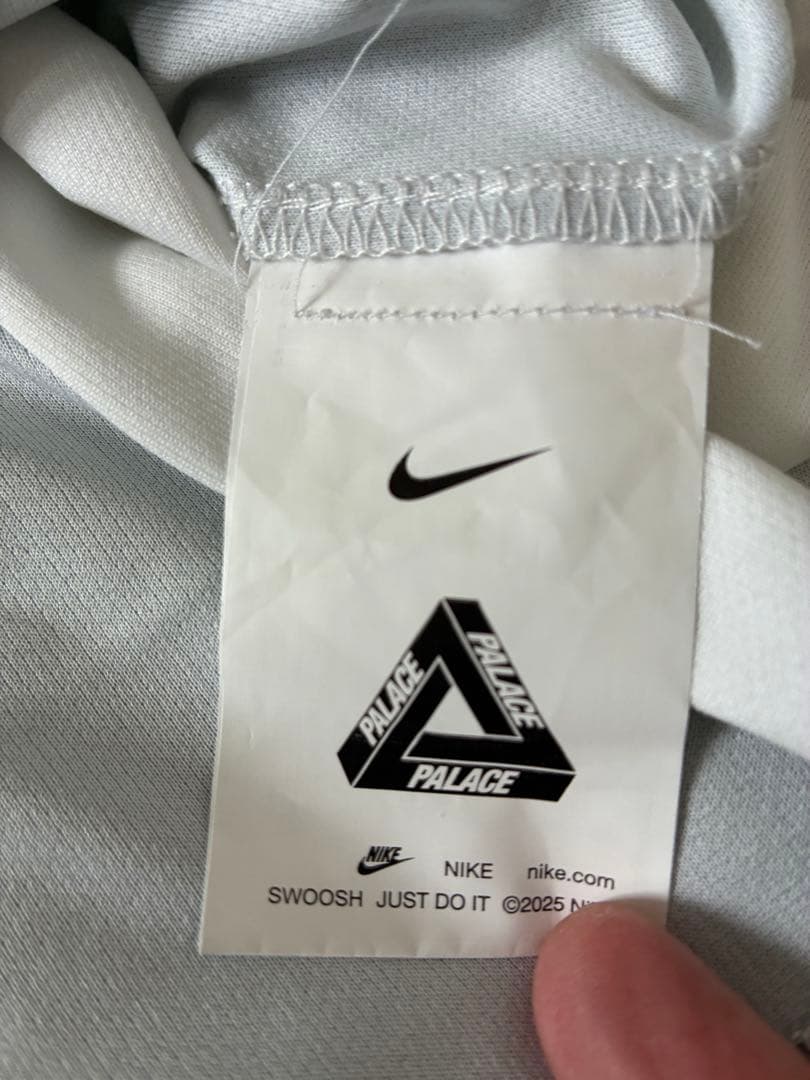 トップス PALACE NIKE TOTAL P90 VEST WHITE