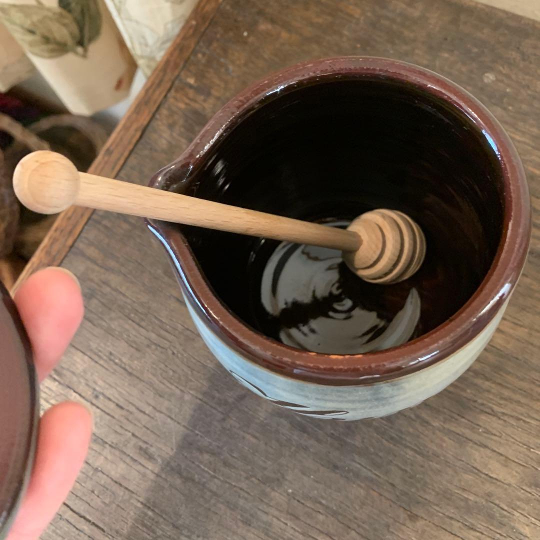 イギリス製　陶器ハニーポット