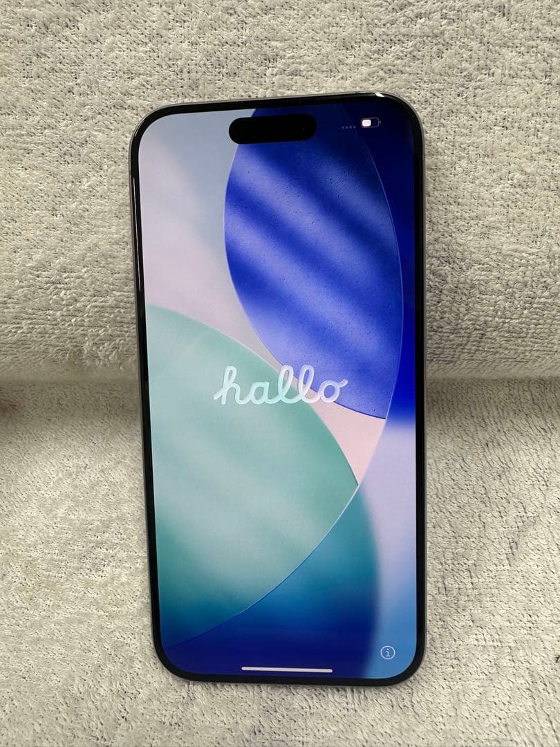 〒Apple Phone15 pro チタニウム　256GB SIMフリー