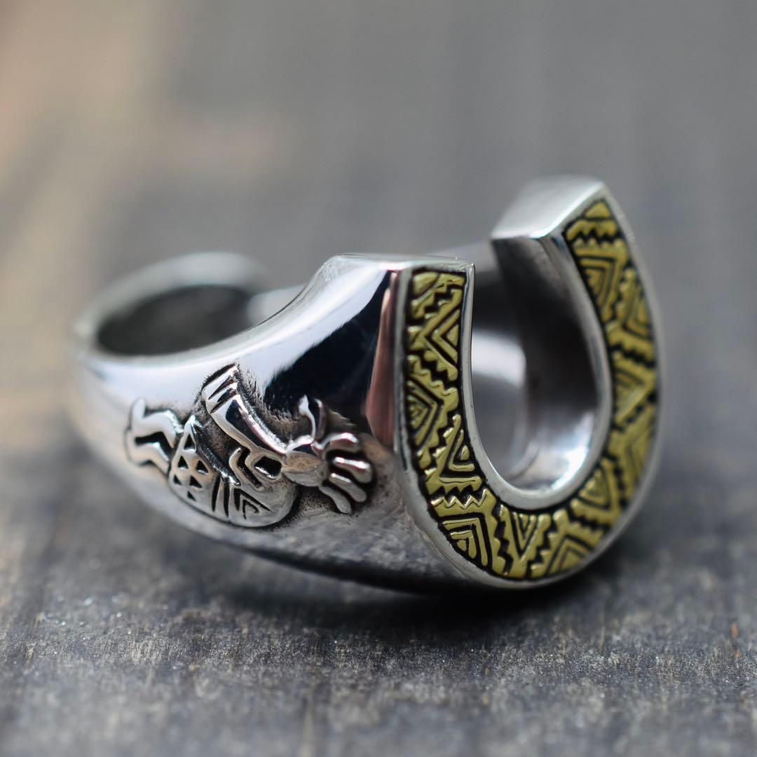 フリーサイズ シルバー925ホースシュー　ココペリ　インディアンジュエリー