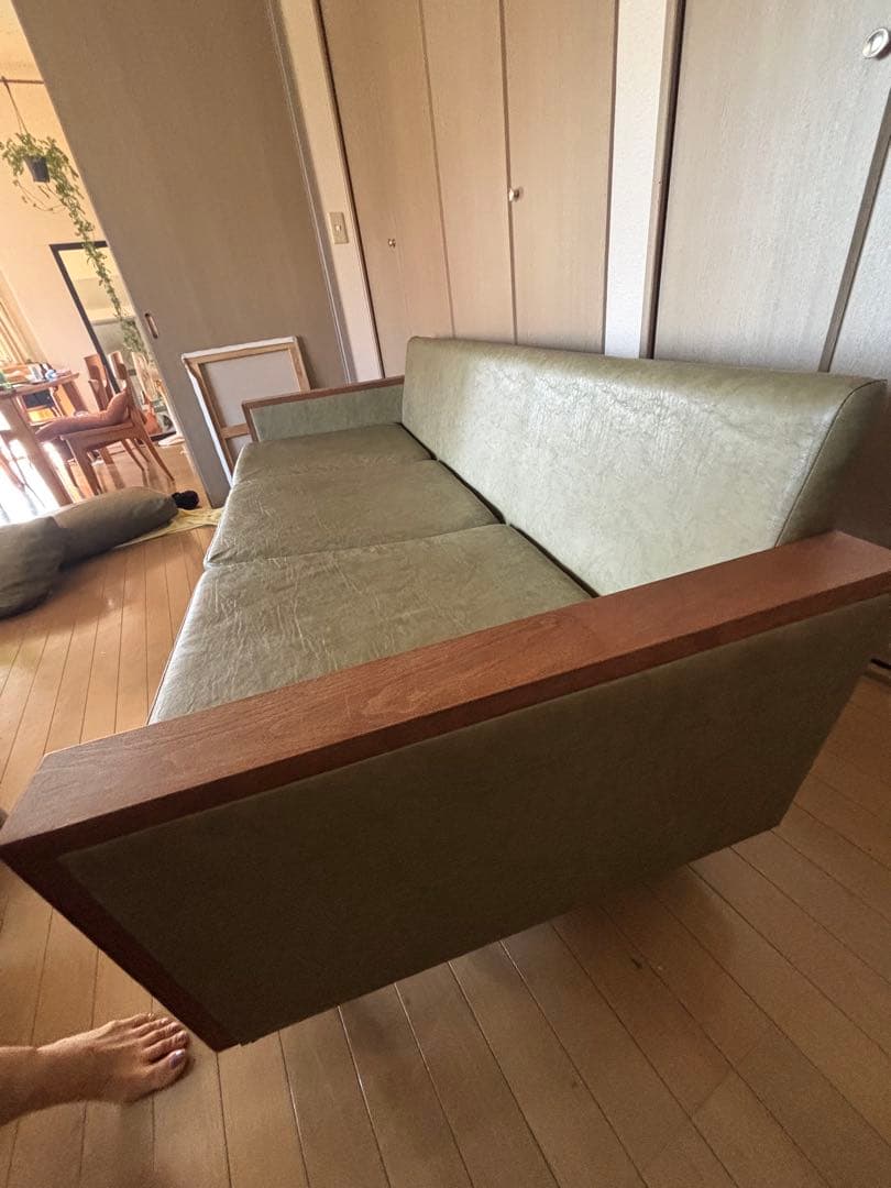 合成皮革 3人掛けソファ 木製フレーム